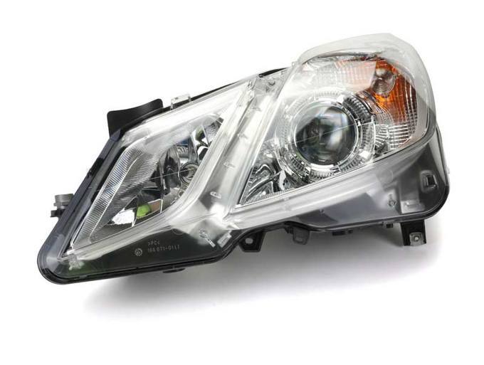 Mercedes Headlight Assembly - Driver Side (Halogen) 2078205361